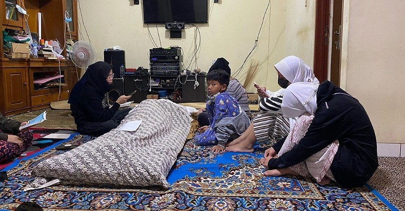 Kabar Duka, Mantan Ayah Mertua Vicky Prasetyo Meninggal Dunia