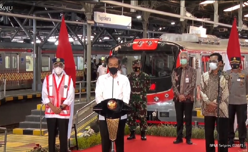 Jokowi Resmikan KRL Yogyakarta-Solo: Lebih Cepat daripada Prameks