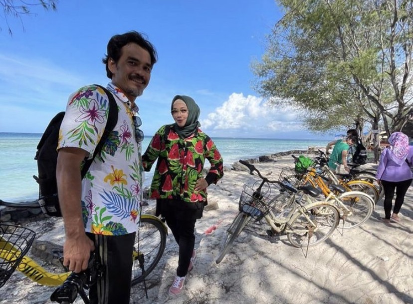 Teddy Syach Bingung Gantikan Peran Istri Mengasuh Anak-anaknya