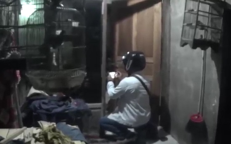 Tangkap Terduga Teroris di Surabaya, Densus 88 Temukan Senjata Laras Panjang 