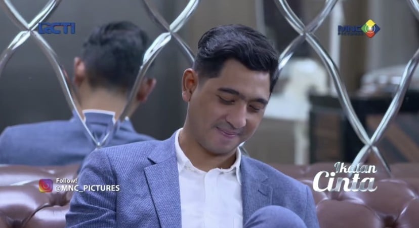 Aldebaran Senyum-Senyum Sendiri di Ikatan Cinta, Ada Apa Ya?