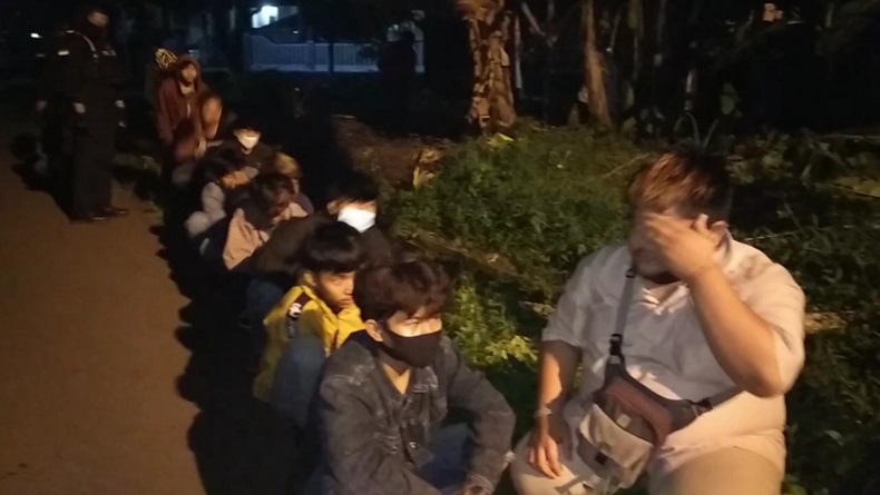 Polisi Kejar Geng Motor ke Semak-semak, 16 Remaja di Tasikmalaya Ditangkap