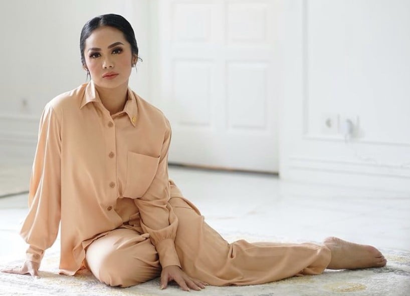 Begini Tebakan Krisdayanti saat Ditanya Jenis Kelamin Calon Buah Hati Aurel Hermansyah