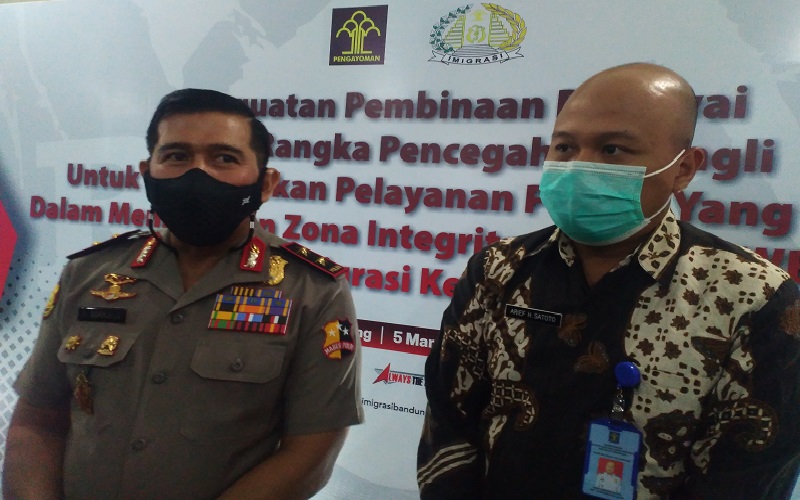 Pungli Masih Marak, Layanan Publik Diimbau Beralih ke Transaksi Nontunai