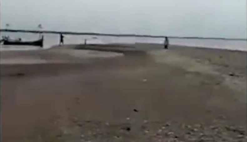 Pulau Baru Tiba-Tiba Muncul di Muara Baru Karawang, Pertanda Apa?