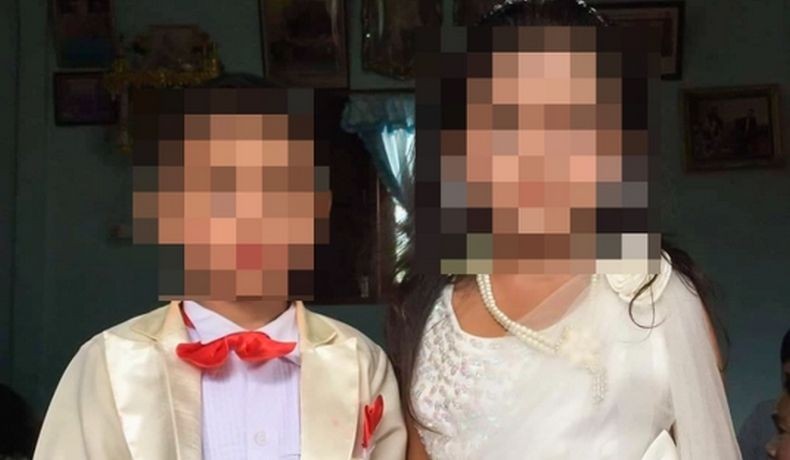 Pasangan Kembar Berusia 5 Tahun Terpaksa Dinikahkan demi Hindari Karma