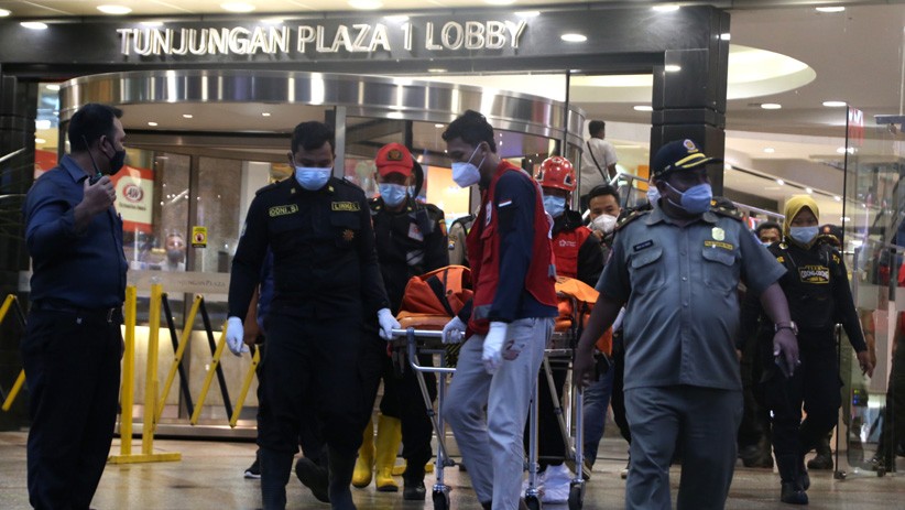 Pengunjung Tunjungan Plaza Tewas Jatuh dari Lantai 2, Polisi: Korban Bunuh Diri 