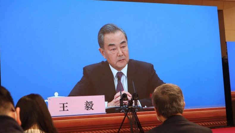  Menlu Wang Yi Tegaskan China Akan Bantu Indonesia Produksi Vaksin Covid-19