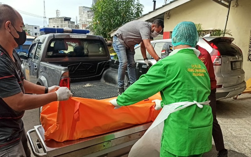 Mayat Perempuan dengan Kepala Terbungkus Plastik Gegerkan Warga Bukittinggi
