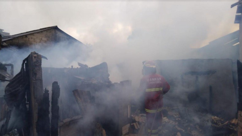 Kebakaran di Pamulang, 9 Kontrakan Ludes