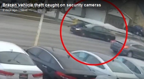 Mobil Dicuri Konsumen, Sales Ini Nyaris Mati Bergantung di Kap Mesin Pertahankan Kendaraan 