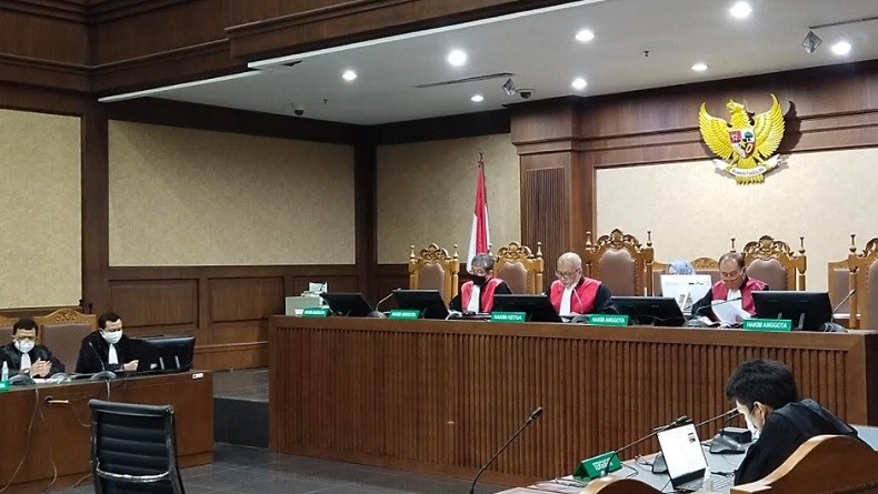 Mantan Sekretaris MA Nurhadi dan Menantu Divonis 6 Tahun Penjara dan Denda Rp500 Juta