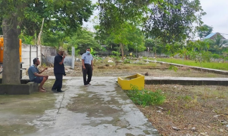 Geger, Mayat Bayi di Gresik Dibuang di Tempat Sampah Permakaman  