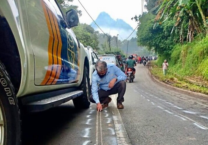 Ini Penampakan KNKT Tangani Kecelakaan Bus Maut di Sumedang