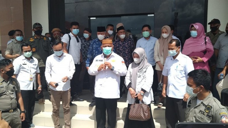 Bersaksi di Pengadilan Tipikor, Gubernur Gorontalo Sebut Asri Banteng Orang Baik 