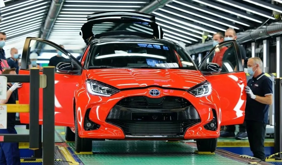 Bos Toyota Ingatkan Apple Tidak Mudah Masuk Bisnis Mobil 