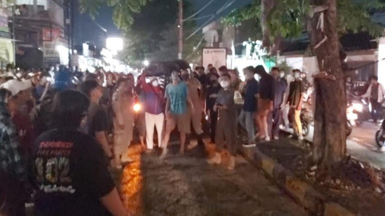 Ciri-Ciri Mayat Pria Ditemukan Tergantung di Pohon Pinggir Jalan Bekasi, Kurus Berambut Ikal