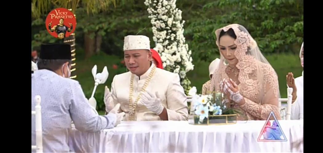 Akhirnya Sah! Vicky Prasetyo dan Kalina Oktarani Resmi Menikah   