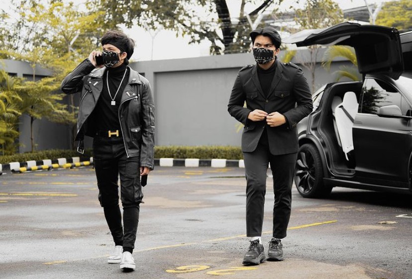 Curhat Thariq Halilintar Satu-satunya Adik yang Hadir saat Lamaran Atta Halilintar dan Aurel Hermansyah   