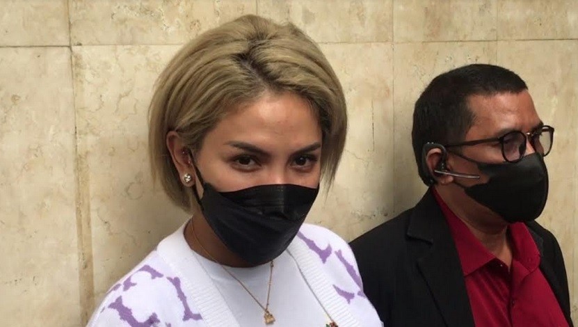 Ketemu Penghina Anaknya, Nikita Mirzani Sedih: Saya Ini Punya Salah Apa ke Kamu?