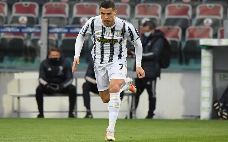 5 Alasan Ronaldo Wajib Sambut Pinangan Man City, Salah Satunya agar Sejajar dengan Messi