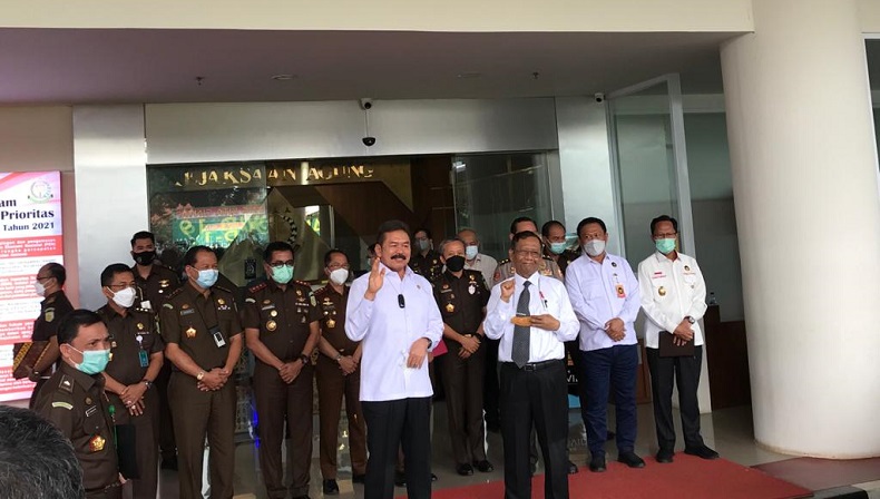 Silaturahmi ke Kejagung, Mahfud MD Bahas Penanganan Kasus Korupsi