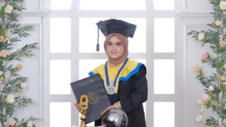 Ambil Jurusan Matematika, Anak Buruh di Palopo Jadi Lulusan Terbaik Kampus