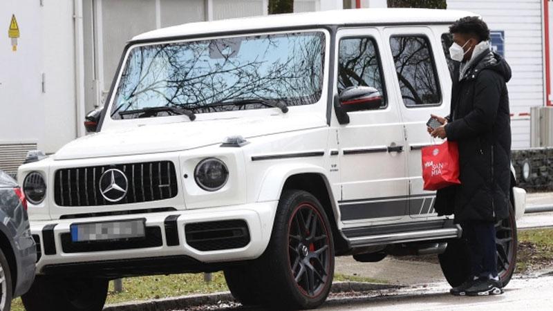 Bawa Mercedes ke Tempat Latihan, Kingsley Coman Didenda Rp857 Juta