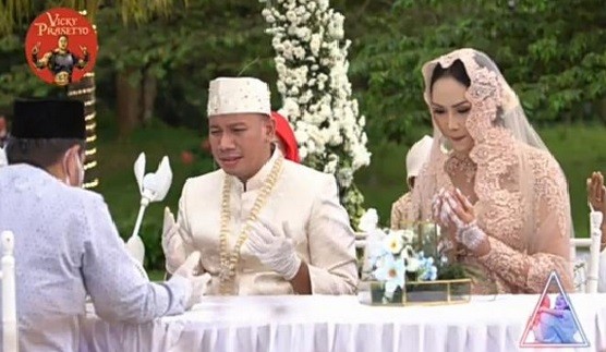 Vicky Prasetyo Ungkap Baru Nikah Siri dengan Kalina Oktarani