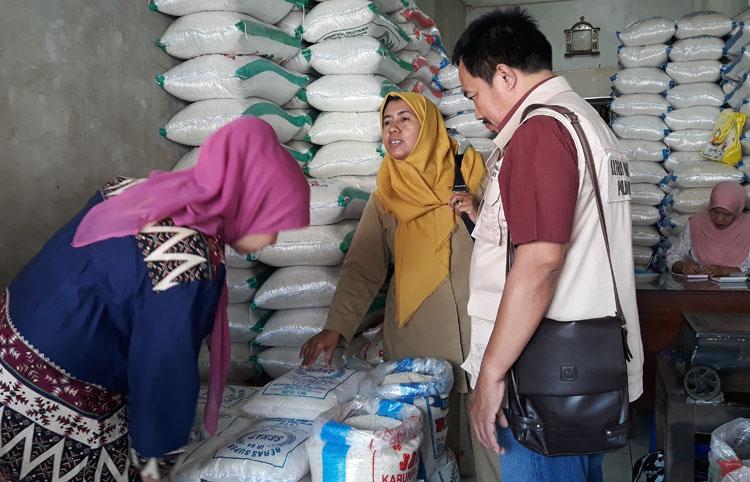  Pantauan TPID di Pasar Tradisional Kulonprogo, Harga Sembako Stabil Cabai Rawit Merah Turun