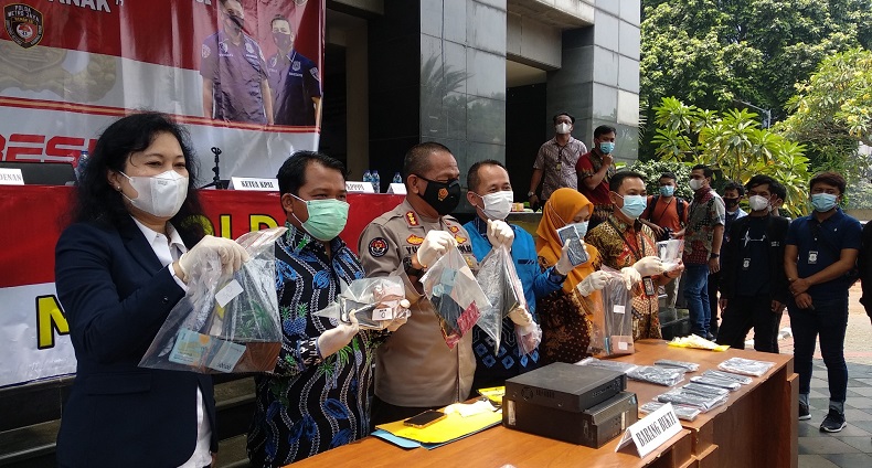 Polisi: Cynthiara Alona Tahu Hotelnya untuk Prostitusi Online 