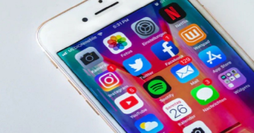  Layanan Down, Facebook Minta Maaf