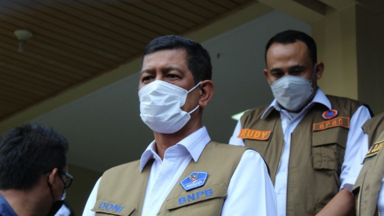 BNPB: Pengungsi Bencana NTT Diberi Dana Tunggu Hunian Rp500.000 Per KK