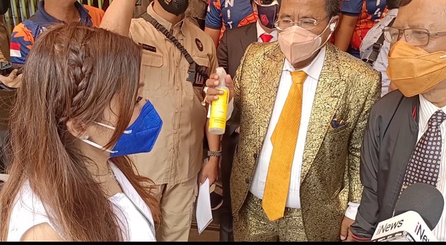 Ngopi Bareng Hotman Paris, Mahfud MD Terima Aduan Dari Warga Korban UU ITE