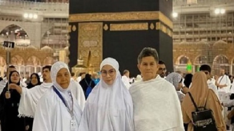 Nur Sajat, Transgender yang Pose di Masjidil Haram Terima Ancaman Pembunuhan Mengerikan: Darahnya Halal!