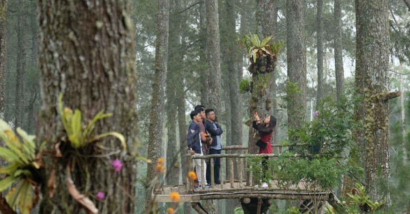 Lagi Tren, Sandiaga Uno Akan Terapkan Konsep Kultural dan Ecotourism di Jawa Barat