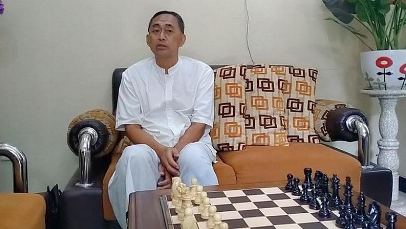 Dewa Kipas Dijagokan Bisa Kalahkan WGM Irene Kharisma. Deddy Corbuzier: This is Crazy!