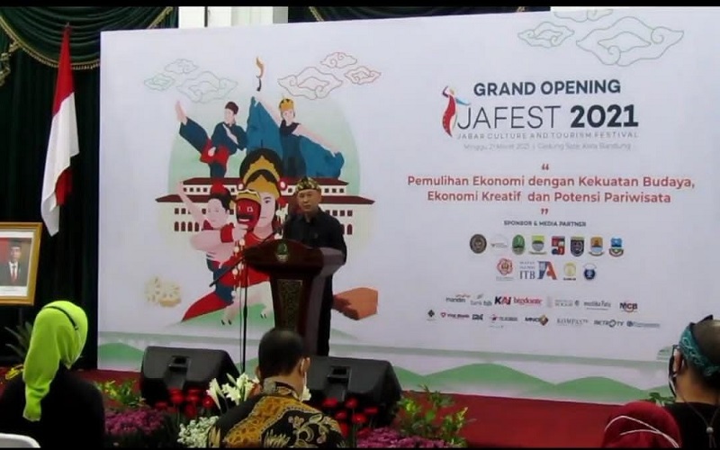 Pulihkan Ekonomi Jawa Barat di Masa Pendemi Covid-19 Melalui JaFEST 2021 