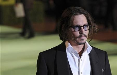 Penyusup Rumah Johnny Depp Sempat Mandi Sebelum Ditangkap Polisi   