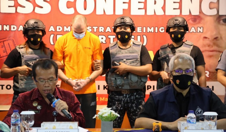 Buronan Interpol Andrey Kovalenko Dideportasi dari Bali ke Rusia