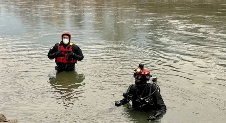 Durhaka, Anak Bunuh Ayah dan Ibunya karena Kesal Dipaksa Bangun Tidur