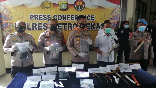 Sempat Viral Gandakan Uang, Herman Ustaz Gondrong Jadi Tersangka Kasus Persetubuhan Anak