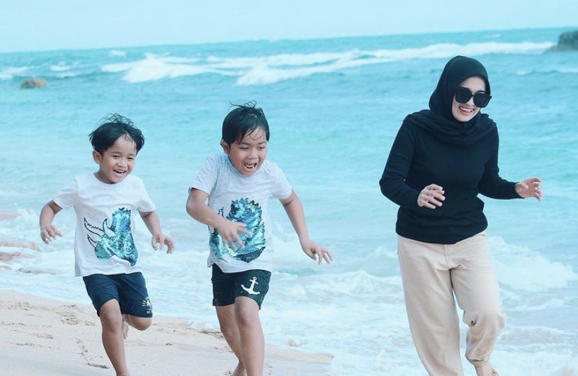 Resmi Bercerai dari Ririe Fairus, Ayus Sabyan Tetap Beri Nafkah Anak