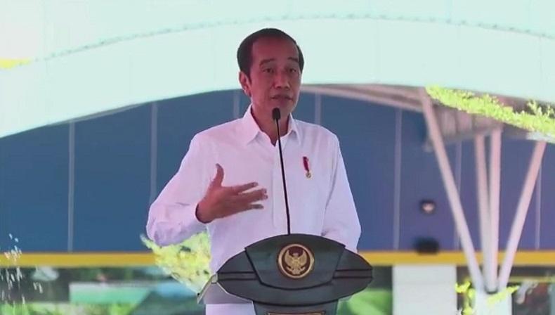 Jokowi Kunjungi Panen Padi di Indramayu dan Tinjau Kawasan Industri Batang