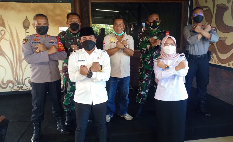 Tim Covid-19 Sidoarjo-Surabaya Tegakkan Protokol Kesehatan di Wilayah Perbatasan 