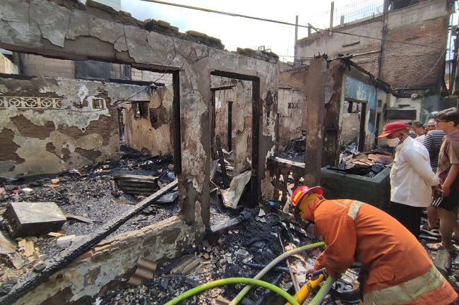 Kebakaran Kembali Terjadi di Matraman Jaktim, 11 Rumah Hangus