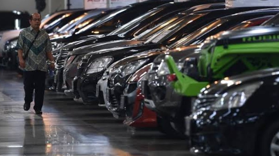 Penjualan Mobil Bekas Anjlok, Harga MPV Dijual Mulai Rp90 Jutaan 