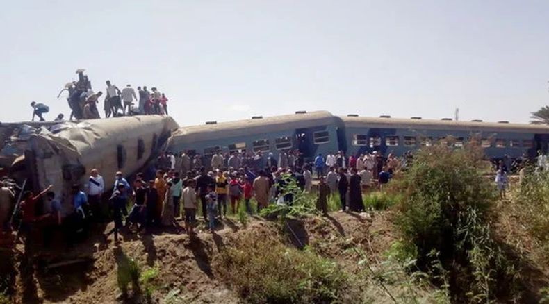 Kereta Tabrakan Tewaskan 32 Orang akibat Rem Darurat, Presiden Mesir: Hukum Berat Pelaku!