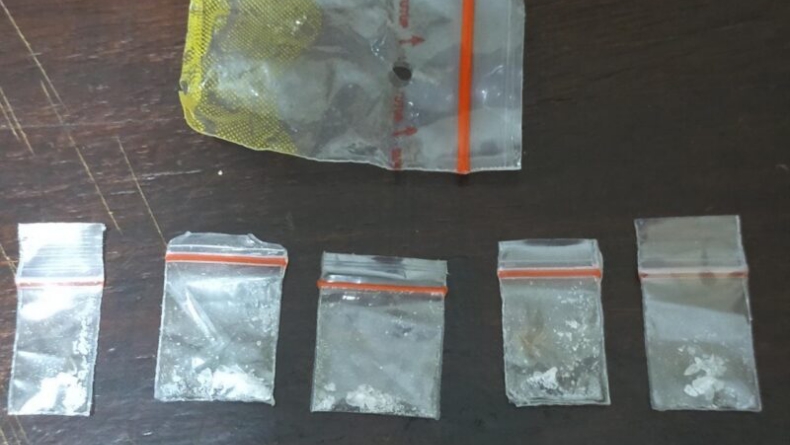 Nongkrong di Depan Rumah, Pria di Lampung Ditangkap Polisi karena Kantongi Sabu