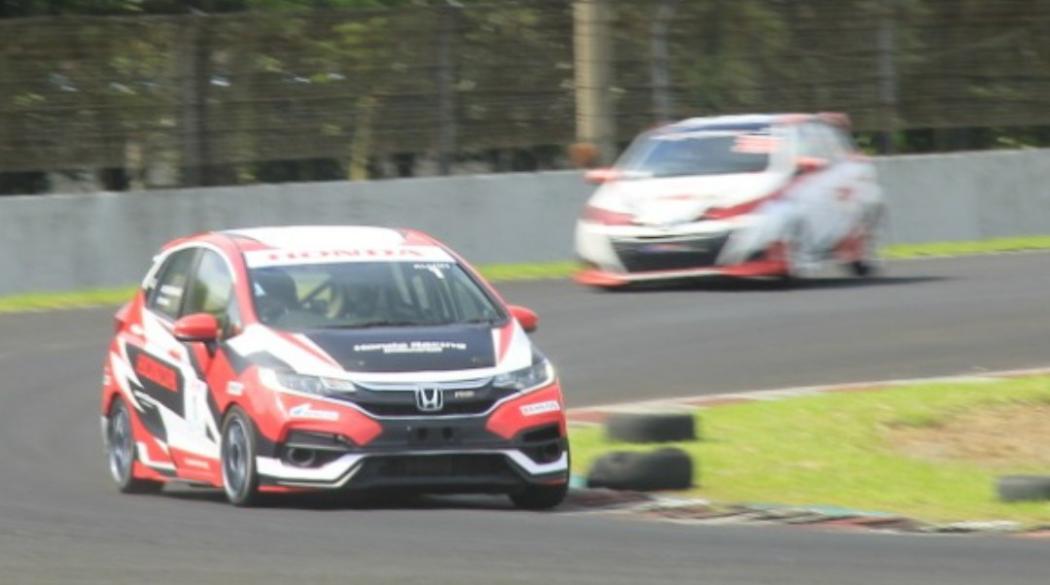 Tinggalkan Toyota, Honda Racing Jadi yang Tercepat di Pembuka ISSOM 2021